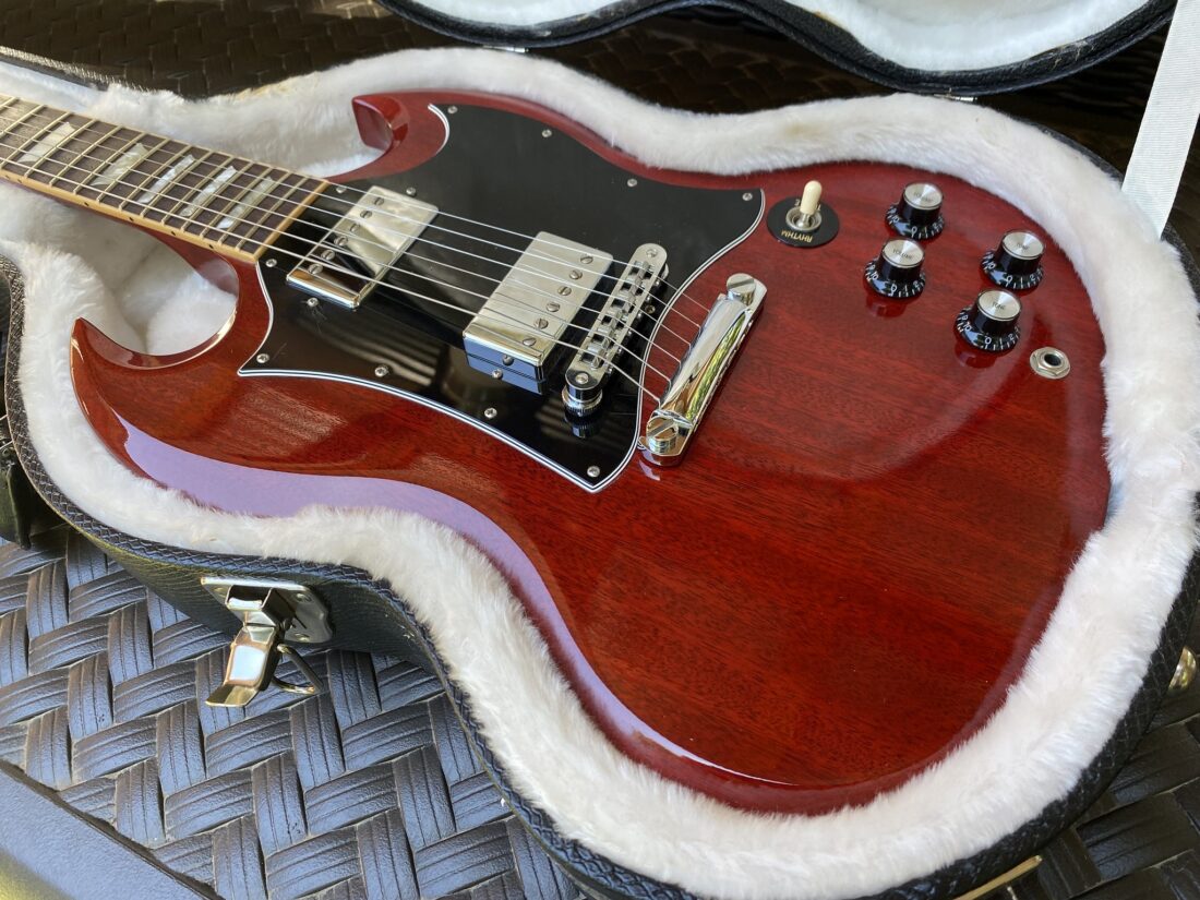 Find: 2009 Gibson SG Standard